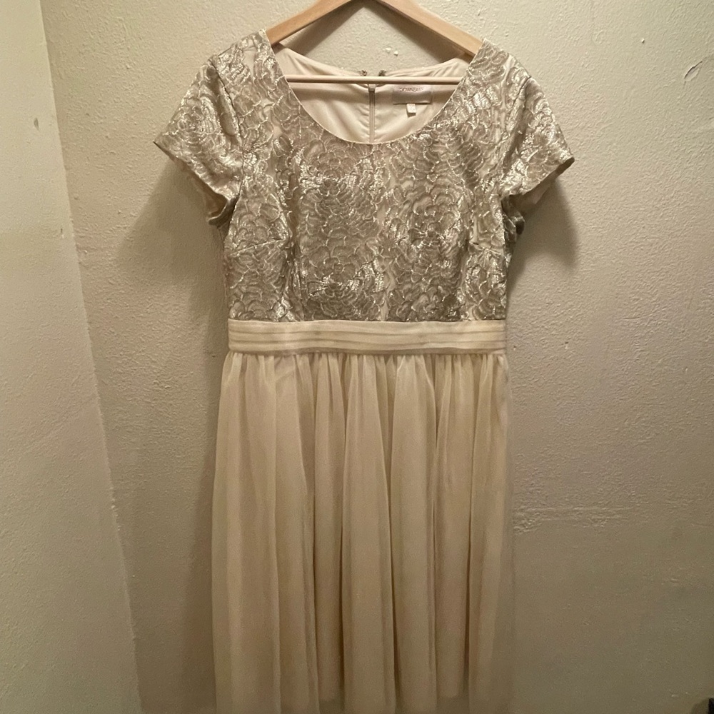 DownEast Silver and Cream Midi Dress